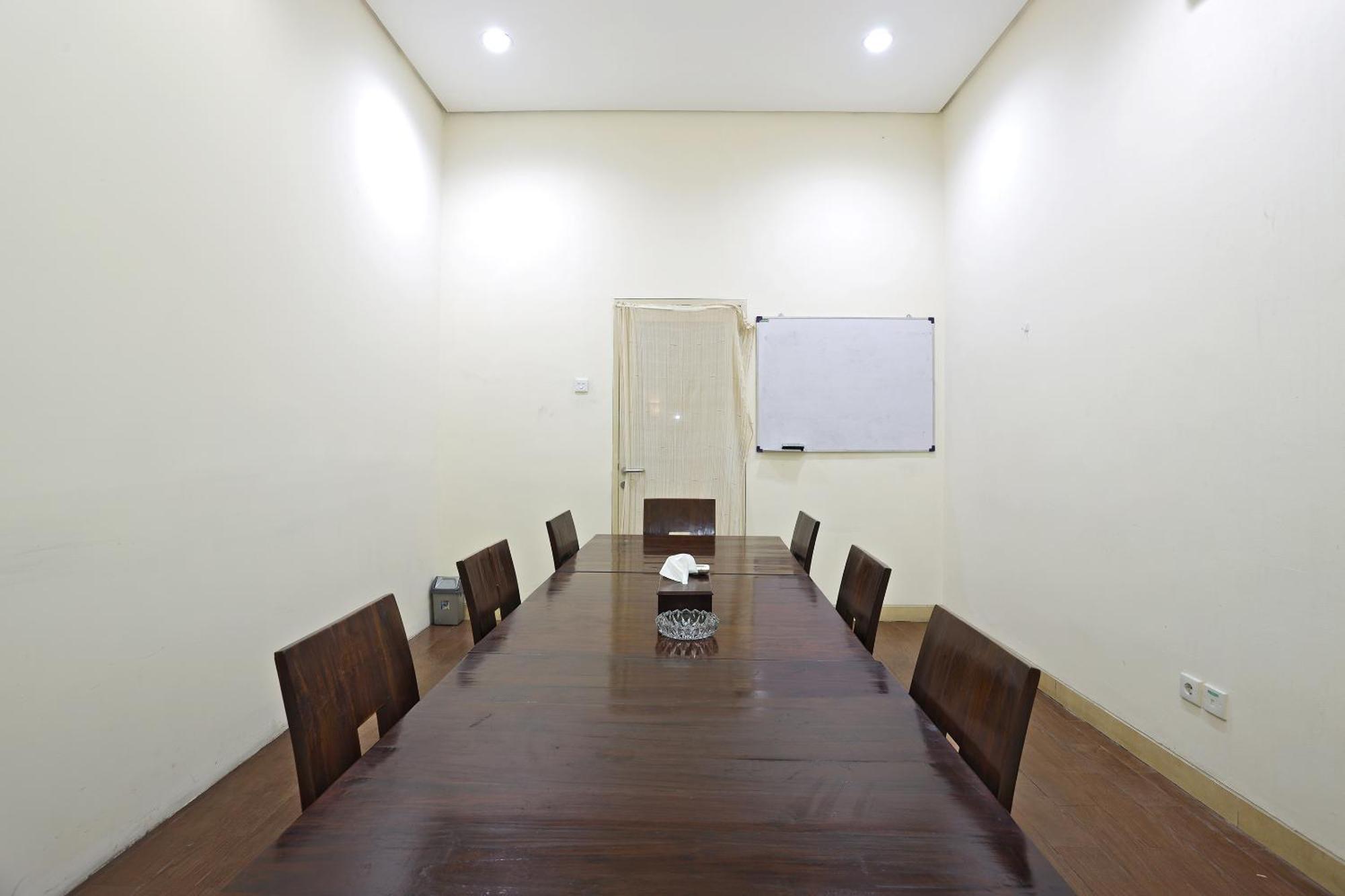 Jambuluwuk Residence Pakubuwono Jakarta Kültér fotó